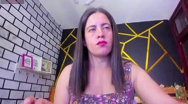 kathina giraldo online show from January 7, 12:52 pm