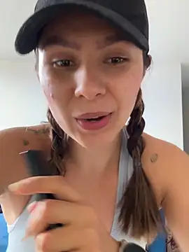 SofiaG  online show from February 17, 7:42 pm