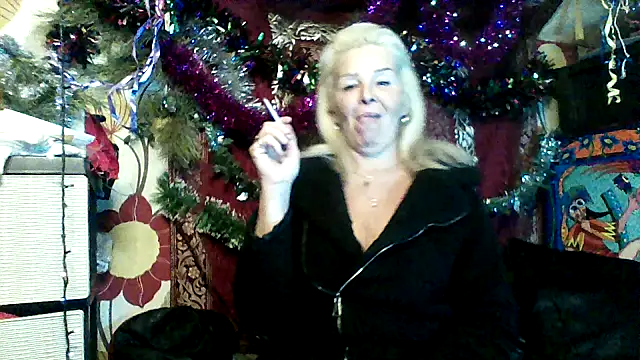 Snapshot of CassandraSandra44 chatting on January 15, 6:07 am CassandraSandra44 online show from January 15, 6:07 am