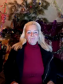 Snapshot of CassandraSandra44 chatting on January 19, 3:27 pm CassandraSandra44 online show from January 19, 3:27 pm