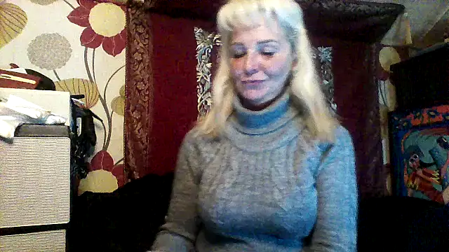 Snapshot of CassandraSandra44 chatting on February 2, 4:06 pm CassandraSandra44 online show from February 2, 4:06 pm