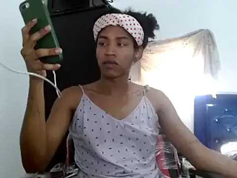 miriam775 online show from December 12, 7:15 pm