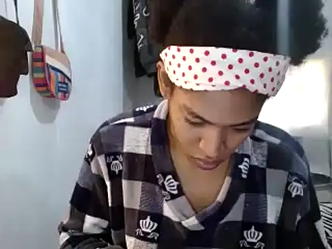 miriam775 online show from December 28, 12:24 pm