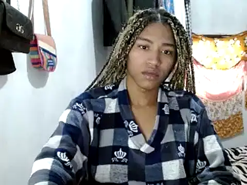 miriam775 online show from February 8, 1:11 pm