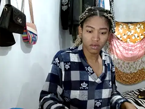 miriam775 online show from February 11, 12:48 pm