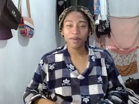 miriam775 online show from February 14, 3:15 pm