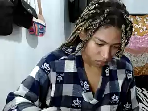 miriam775 online show from February 19, 12:00 pm