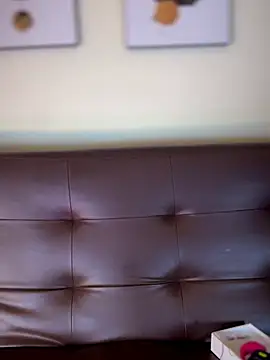 Snapshot of MaverickGray chatting on May 15, 12:34 pm MaverickGray online show from May 15, 12:34 pm