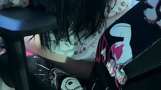 KiraLiLime online show from March 8, 3:24 pm