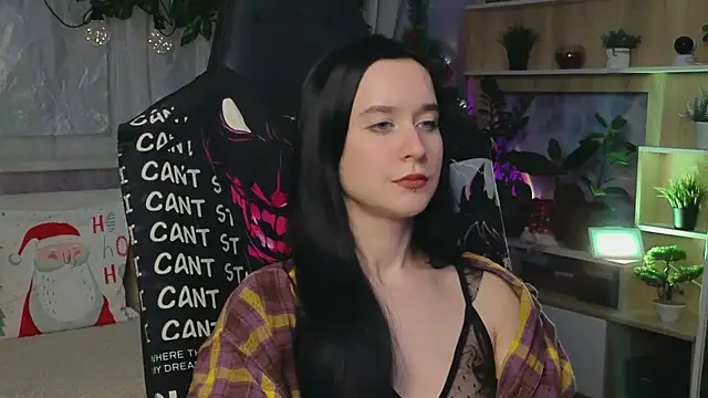 KiraLiLime online show from March 12, 9:35 pm