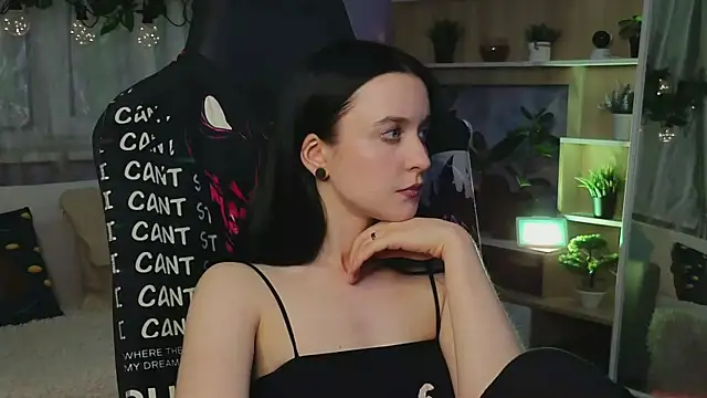 KiraLiLime online show from March 18, 9:21 pm