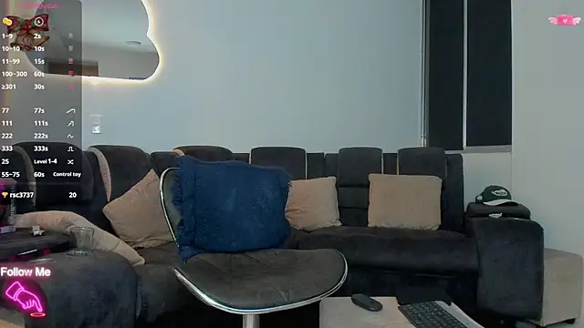 Snapshot of davis_alx1 chatting on February 21, 3:01 am davis alx1 online show from February 21, 3:01 am