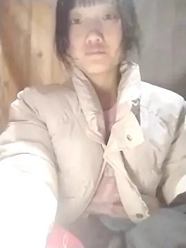 Snapshot of lytamye chatting on February 26, 10:15 am lytamye online show from February 26, 10:15 am