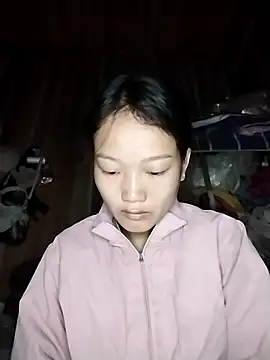 Snapshot of lytamye chatting on March 4, 1:11 am lytamye online show from March 4, 1:11 am