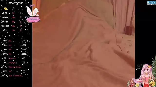 Blondecandie online show from February 15, 9:11 pm