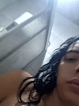 Sweet-diamondxxx online show from February 28, 2:29 pm