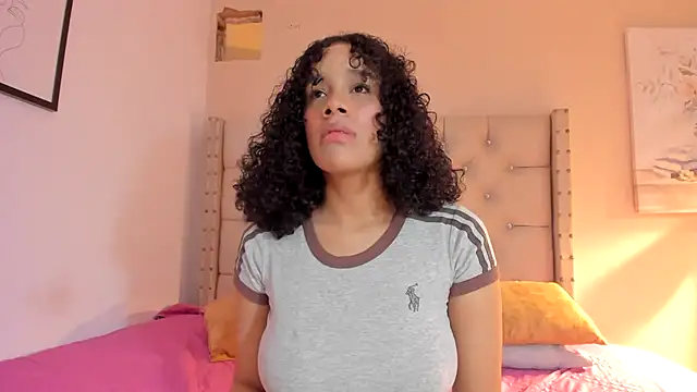 vanesasexyhot21 online show from February 10, 2:15 am