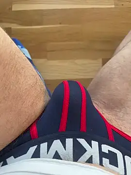 Snapshot of WAW_PL chatting on November 19, 12:49 pm WAW PL online show from November 19, 12:49 pm