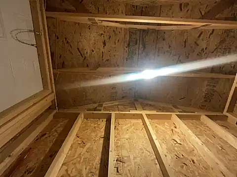 kikiwonderbar online show from December 17, 6:35 am