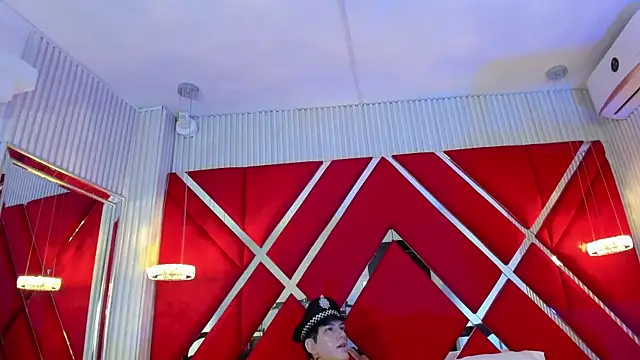 SusanCouper online show from February 13, 10:50 pm