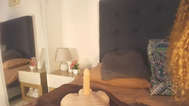 Evelonga 707 online show from March 18, 7:17 pm