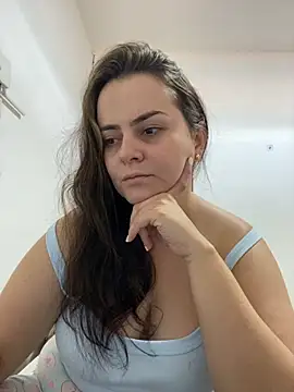 Im Amelia online show from September 13, 3:34 pm