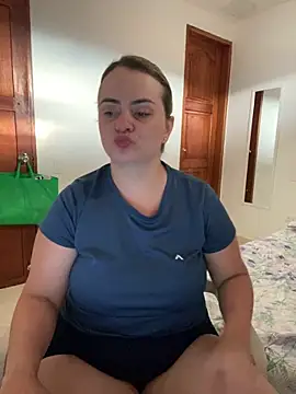 Im Amelia online show from March 25, 10:05 pm