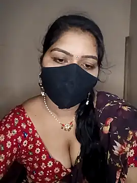 Snapshot of midhly chatting on December 3, 9:56 pm midhly online show from December 3, 9:56 pm