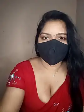 Snapshot of midhly chatting on December 10, 8:16 pm midhly online show from December 10, 8:16 pm