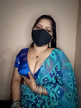 Snapshot of midhly chatting on December 26, 8:21 pm midhly online show from December 26, 8:21 pm