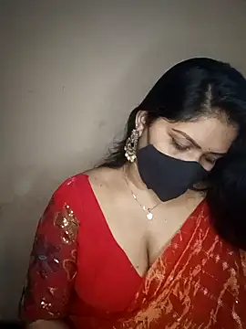 Snapshot of midhly chatting on January 2, 7:40 pm midhly online show from January 2, 7:40 pm