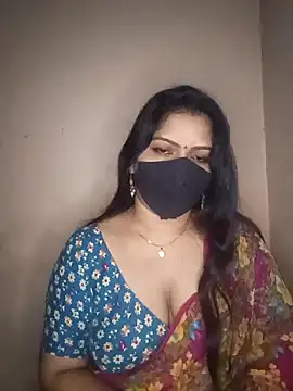 Snapshot of midhly chatting on January 9, 6:47 pm midhly online show from January 9, 6:47 pm