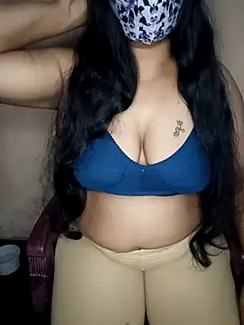 Snapshot of midhly chatting on February 21, 5:53 pm midhly online show from February 21, 5:53 pm