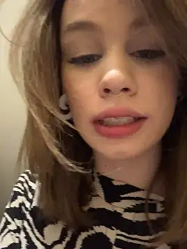 Street young online show from February 19, 3:49 pm