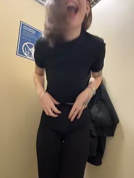 Street young online show from April 8, 1:11 pm