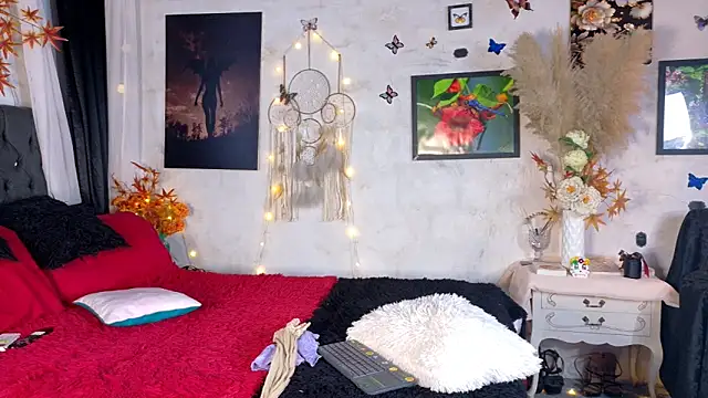 Kyara Queen online show from March 1, 4:53 pm