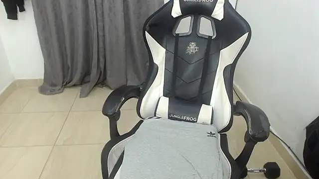 seux-88 online show from February 3, 11:15 am