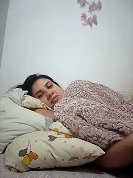 Snapshot of AbbyBaker222 chatting on December 14, 6:46 am AbbyBaker222 online show from December 14, 6:46 am