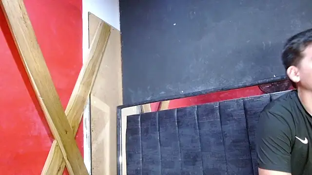 Snapshot of FerneyManti chatting on February 7, 1:26 pm FerneyManti online show from February 7, 1:26 pm