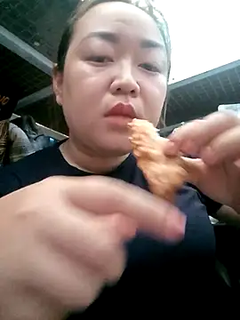 VyOanh2K online show from February 2, 7:51 am