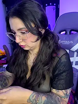 Aria Bennett21 online show from May 7, 2:28 am