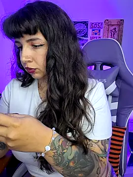 Aria Bennett21 online show from July 2, 3:17 am
