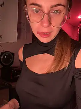 Snapshot of GraceTorrez chatting on December 19, 12:56 pm GraceTorrez online show from December 19, 12:56 pm