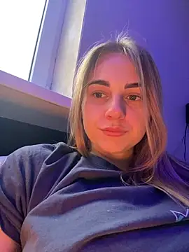 Snapshot of GraceTorrez chatting on December 26, 12:27 pm GraceTorrez online show from December 26, 12:27 pm