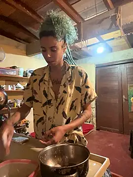 sammoura01 online show from January 14, 10:47 pm