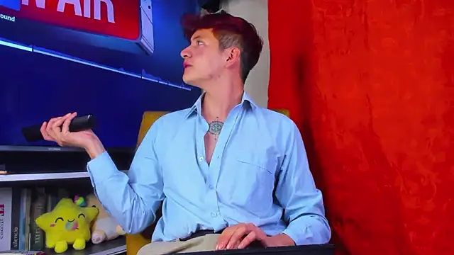 GabyThoms online show from January 19, 12:03 am