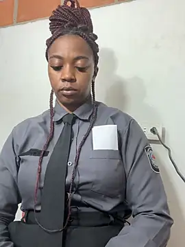 Snapshot of CiaraEbony chatting on July 15, 11:37 am CiaraEbony online show from July 15, 11:37 am