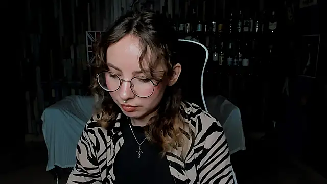 JasmineMilko online show from May 23, 5:12 am