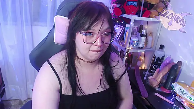 LiloMoon69 online show from March 14, 7:15 am