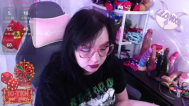 LiloMoon69 online show from February 17, 1:18 pm